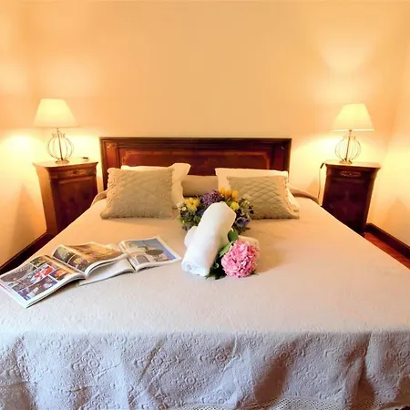Aparthotel L'Antico Borgo à Cremia Extérieur photo
